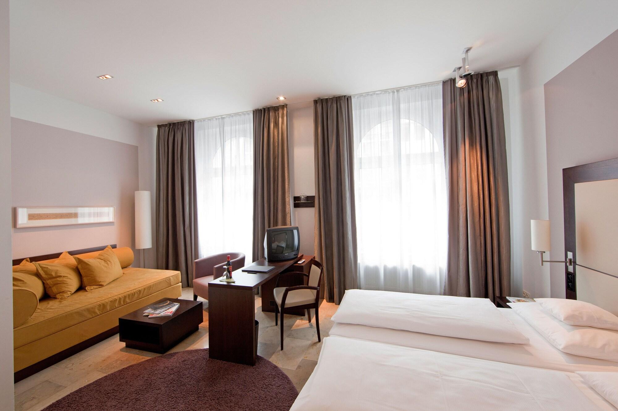 BURNS Art Hotel Düsseldorf Zimmer foto
